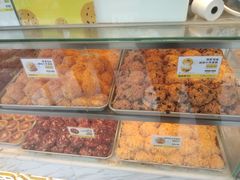 海苔肉松小贝-鲍师傅糕点(大沽南路店)
