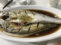 -七的湖·晚芳亭·阳澄湖农家菜·大闸蟹(莲花岛店)