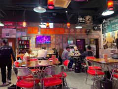 大堂-蚝堡海鲜·威海菜·海肠捞饭·烧烤·亚洲吃蚝公司(幸福门店)