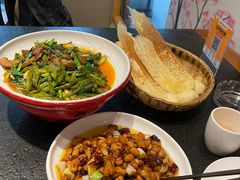 -万重锦·人文川菜馆(骡马市店)