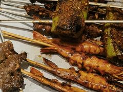 -街角等你.大连海鲜烧烤.经典铁板海鲜串(西安路店)