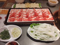 -前门·鲜肉火锅(长风店)