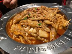 鸡爪煲-胖哥俩肉蟹煲(湖滨银泰in77店)