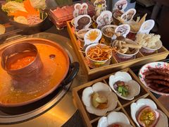 -菌自由丨野生菌火锅特色庭院餐厅(丽江古城店)