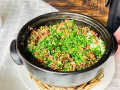 香菇煲仔锅巴饭-马仕玖煲·融合菜·酥不腻烤鸭(人大店)