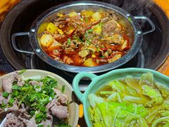 -大众跷脚牛肉馆·非遗传承单位(峨眉山店)