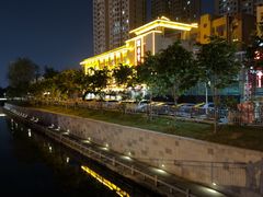 -郑州烤鸭总店