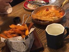 -I HOLIC艾豪丽披萨(KKone店)