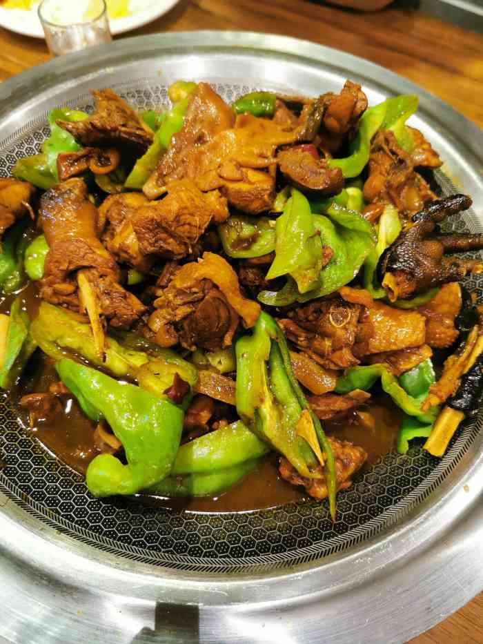 王小二小胡同炒鸡(总店)