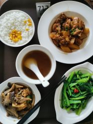 -莲芯花月子会所