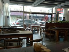 大堂-桃园烧烤·砂锅(商业步行街店)