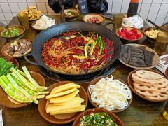 -黄潇洒老火锅(九眼桥宏济巷店)