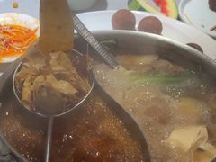 -宴全牛粤来越牛潮汕鲜牛肉火锅(海州万达广场店)