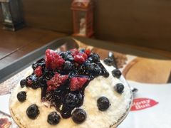 酸奶蓝木莓雪冰-劳顶笨咖啡(敦化店)