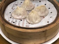 土猪鲜肉小笼包-龍堂蟹黄小笼包(万家丽店)