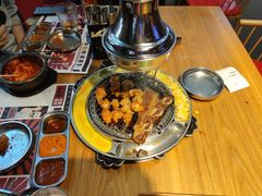 -青瓦炭韩潮烤肉(花园道店)