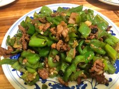 辣椒炒肉-朗妈私房菜(婺女州店)