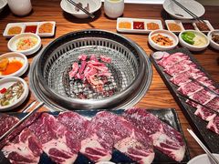 -烧肉一番·新韩式炭火烤肉(大岭山店)