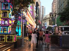 -八一路好吃街(雨田商务大厦店)