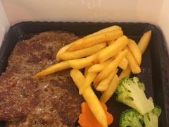 -菲滋意式餐厅(上虞万和城店)