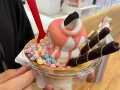 草莓星星樱花风味小角兽-DQ·蛋糕·冰淇淋(湖景东路店)