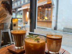 -Metal hands·铁手咖啡