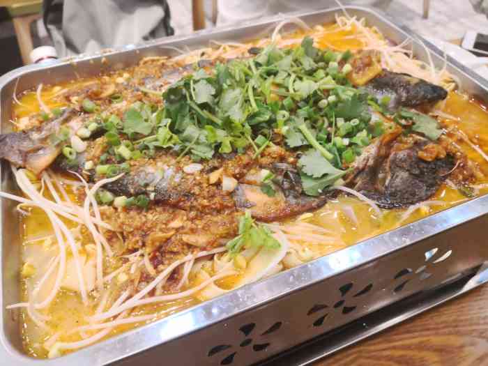 畉鱼小锅鱼-"刚好在佳兆业,实在不知道吃啥,看到这个店.