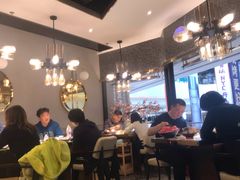 大堂-洪氏嗨捞·猪肚鸡火锅(阳光天地店)