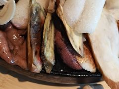 -一朵菌·野生菌探索家火锅(南亚店)