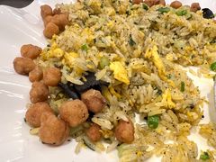 黑松露鹅肝炒饭-广州文华东方酒店·江-由辉师傅主理