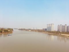 -南京眼步行桥