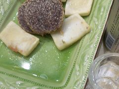 -三锅莊·牦牛肉火锅·香格里拉特色藏餐宴请餐厅(昆明创始店)