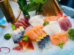 -靓海海鲜火锅(水上湖边观景店)