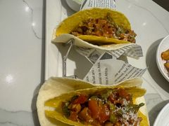 墨西哥烤鸡肉沙拉和玉米脆饼-Deer Park鹿园西餐(仁恒置地广场店)
