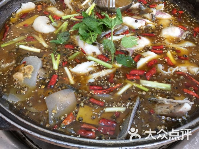 顺水鱼馆(小龙坎店)的点评