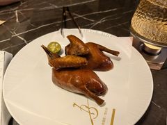 -海派悦庭·海胆烧麦·新融合菜(凯德广场店)