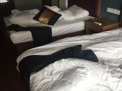 -醉江景酒店式公寓(桐庐利时广场店)