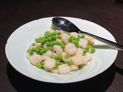 河虾仁炒小豌豆-庐灶江南·江南菜·四合院Bistro(东直门·华侨夜泊君亭店)