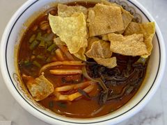 -弘束束柳州深巷螺蛳粉(珠江路店)
