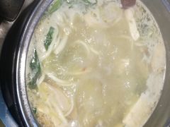 -风情丽江斑鱼火锅(孙家沟西南路80号店)