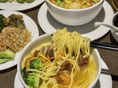 -新偶像健康汇•水疗SPA•豪华自助餐(世界城店)