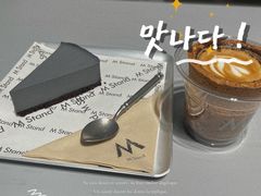 -M Stand(宁波万象城店)