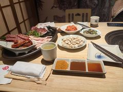 -不倒翁炭火烧肉(永安里店)