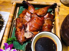 脆皮小刀鸭-老滇山寨•云南特色菜•地方菜•民族风情歌舞表演(金碧店)