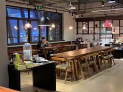 -阅西安新华书店(翠华南路店)