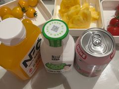 -涨巢·潮玩水疗局