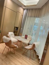 -香港倾城国际·美容美体中心