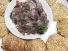 -一家人(南京路店)