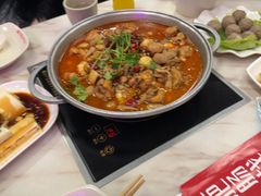 -彭记铁锅肥肠(东四总店)