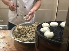 -舒小笼松针小笼包